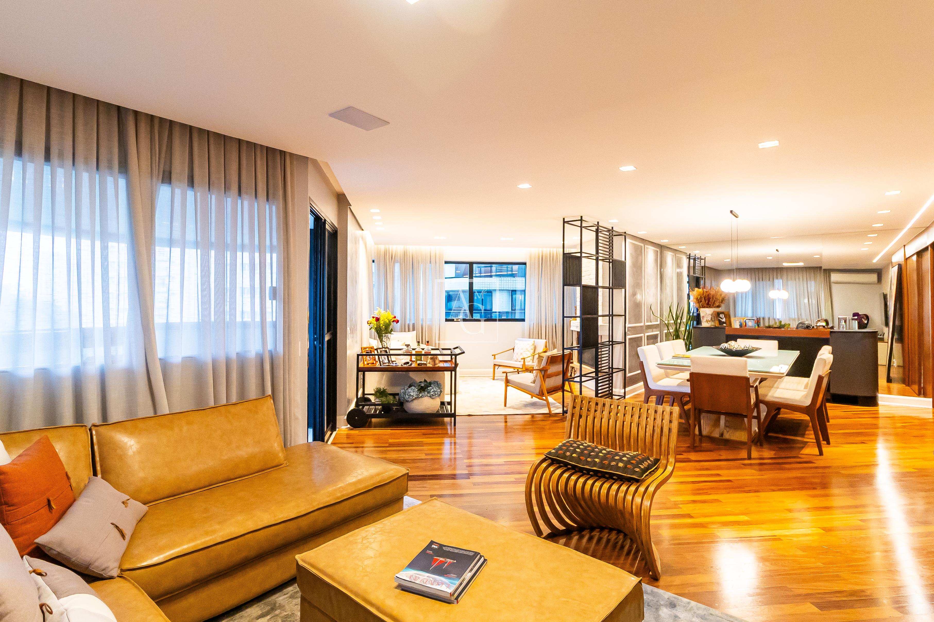 Apartamento com 288m² e 4 dormitórios no bairro Panamby em São Paulo para Comprar