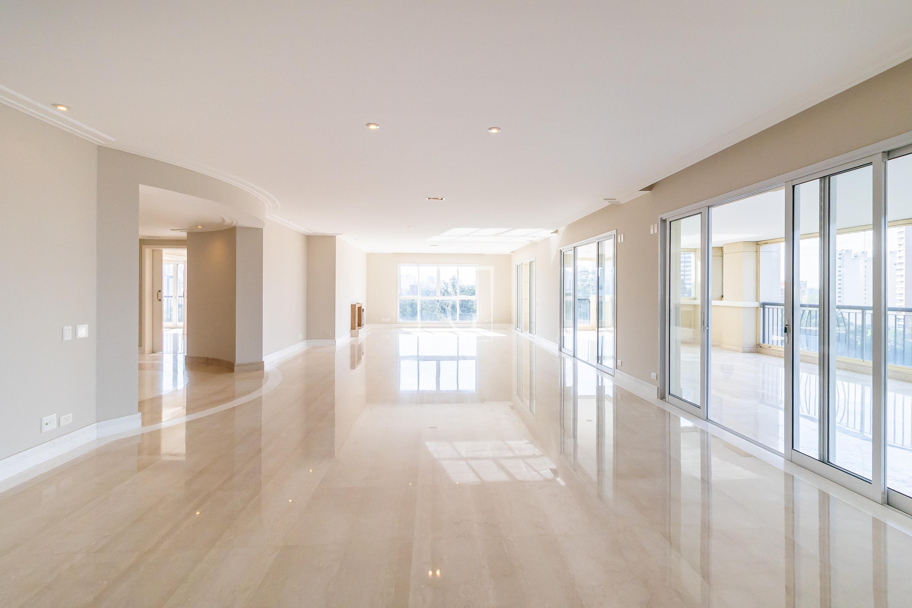 Apartamento com 607m² e 4 dormitórios no bairro Panamby em São Paulo para Comprar