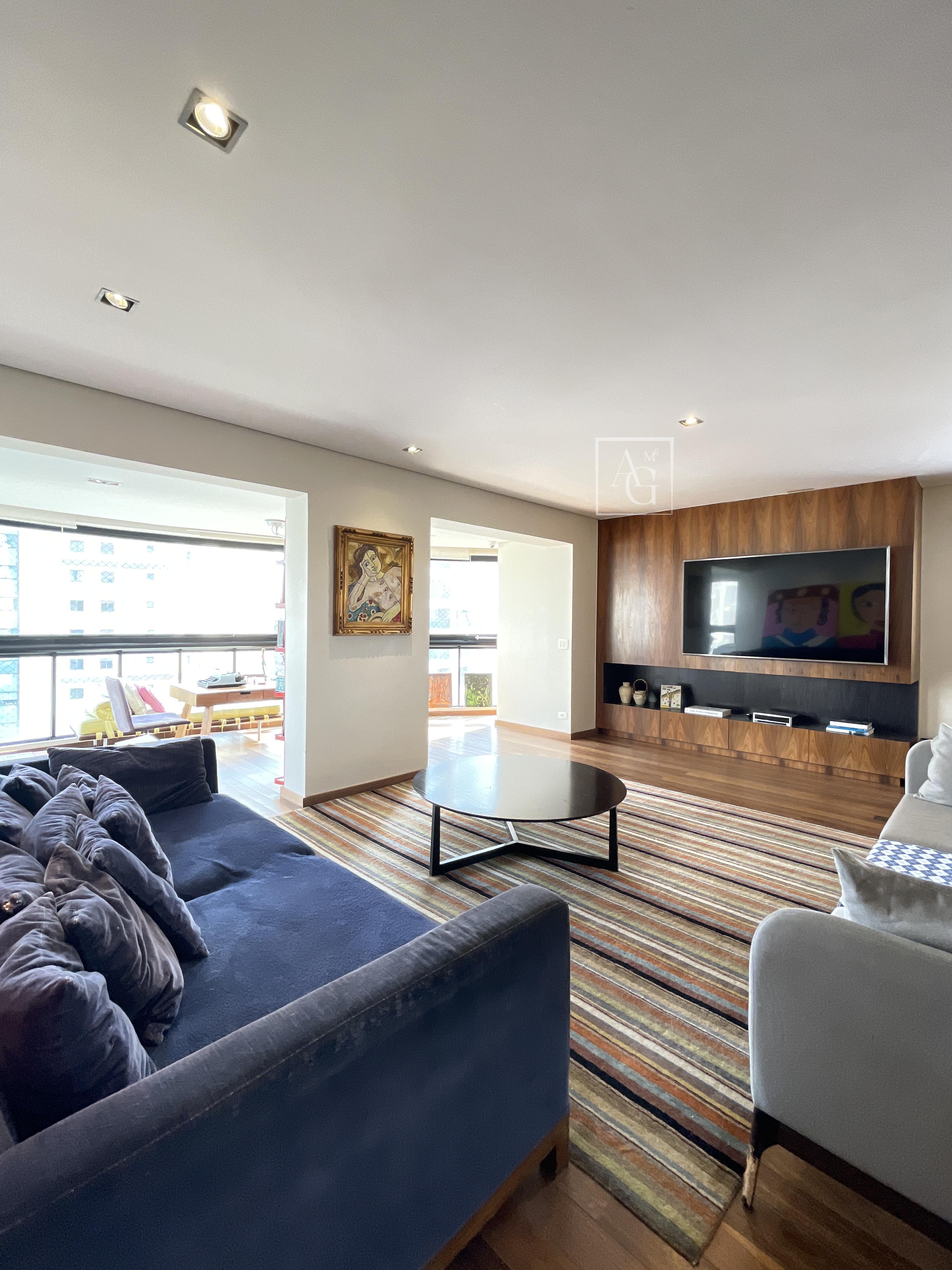 Apartamento com 163m² e 3 dormitórios no bairro Panamby em São Paulo para Comprar