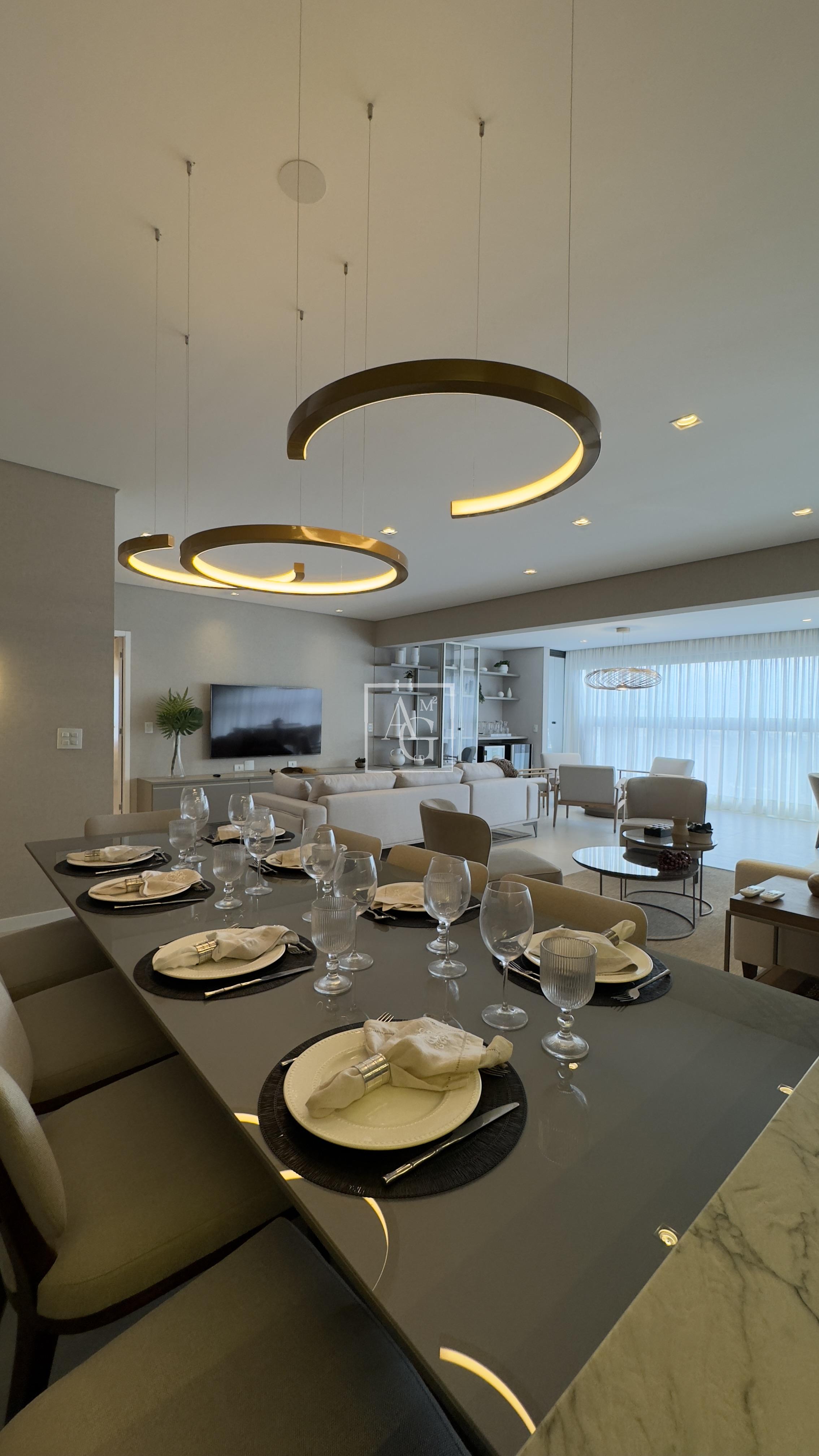 Apartamento com 196m² e 3 dormitórios no bairro Chácara Santo Antônio em São Paulo para Comprar