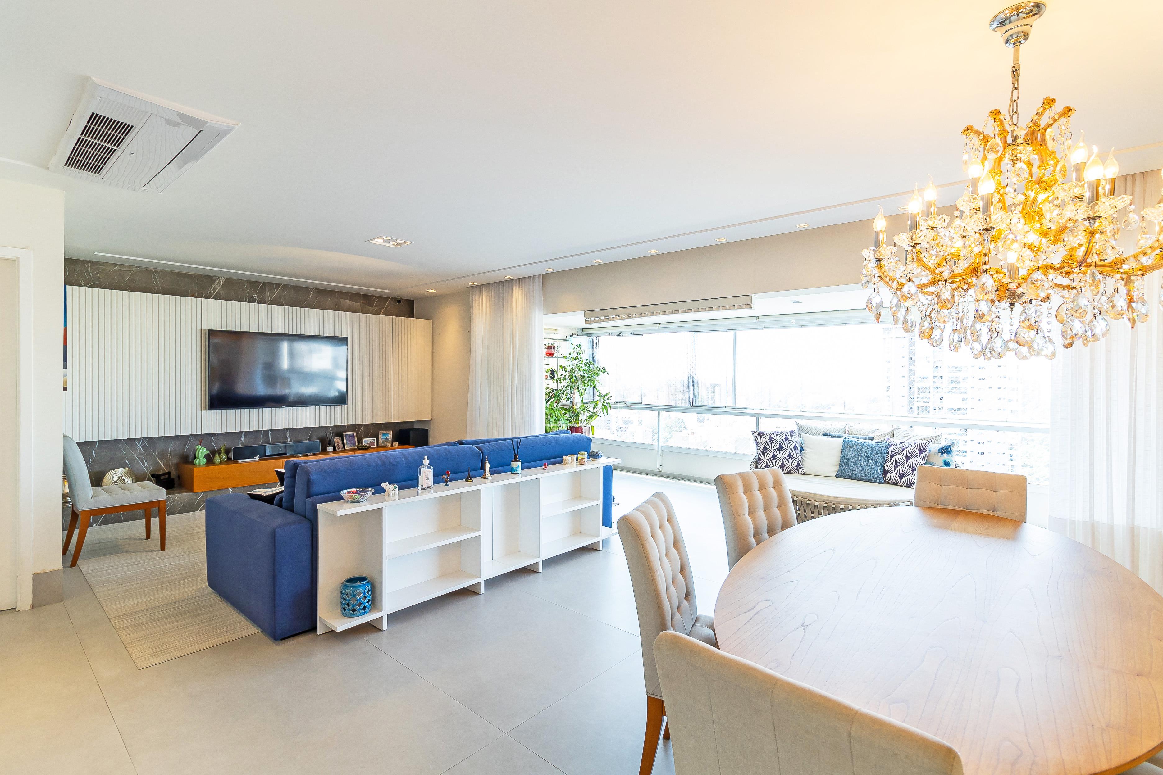 Apartamento com 211m² e 3 dormitórios no bairro Panamby em São Paulo para Comprar