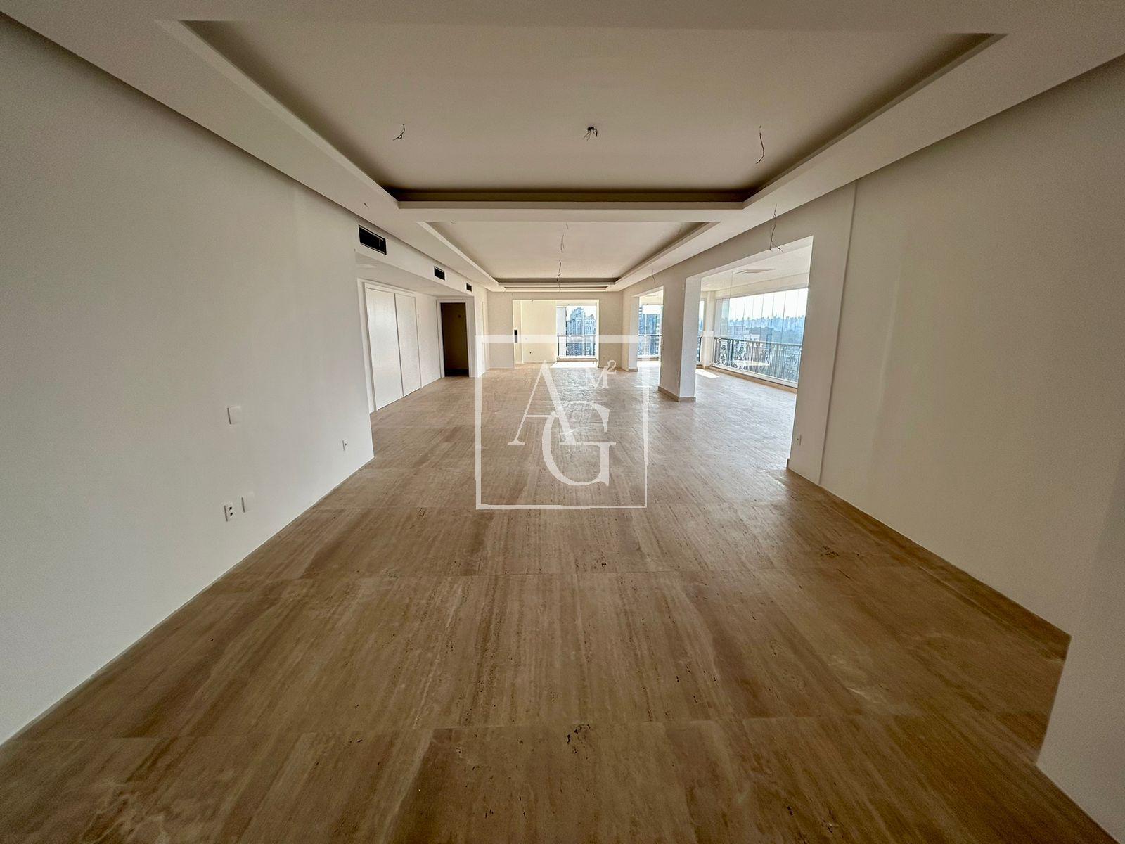 Apartamento com 405m² e 3 dormitórios no bairro Moema em São Paulo para Comprar