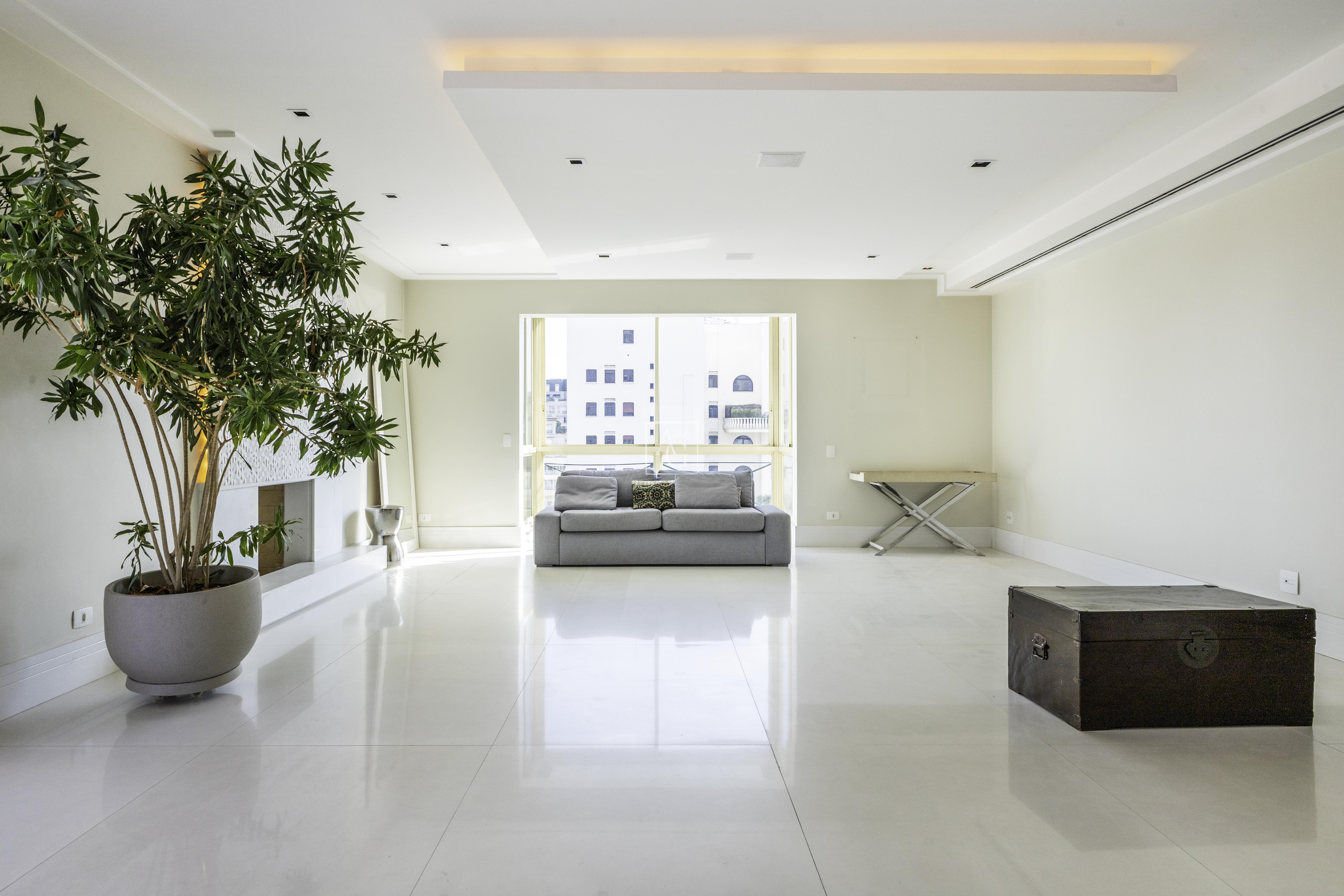 Apartamento com 465m² e 4 dormitórios no bairro Jardim Paulistano em São Paulo para Comprar