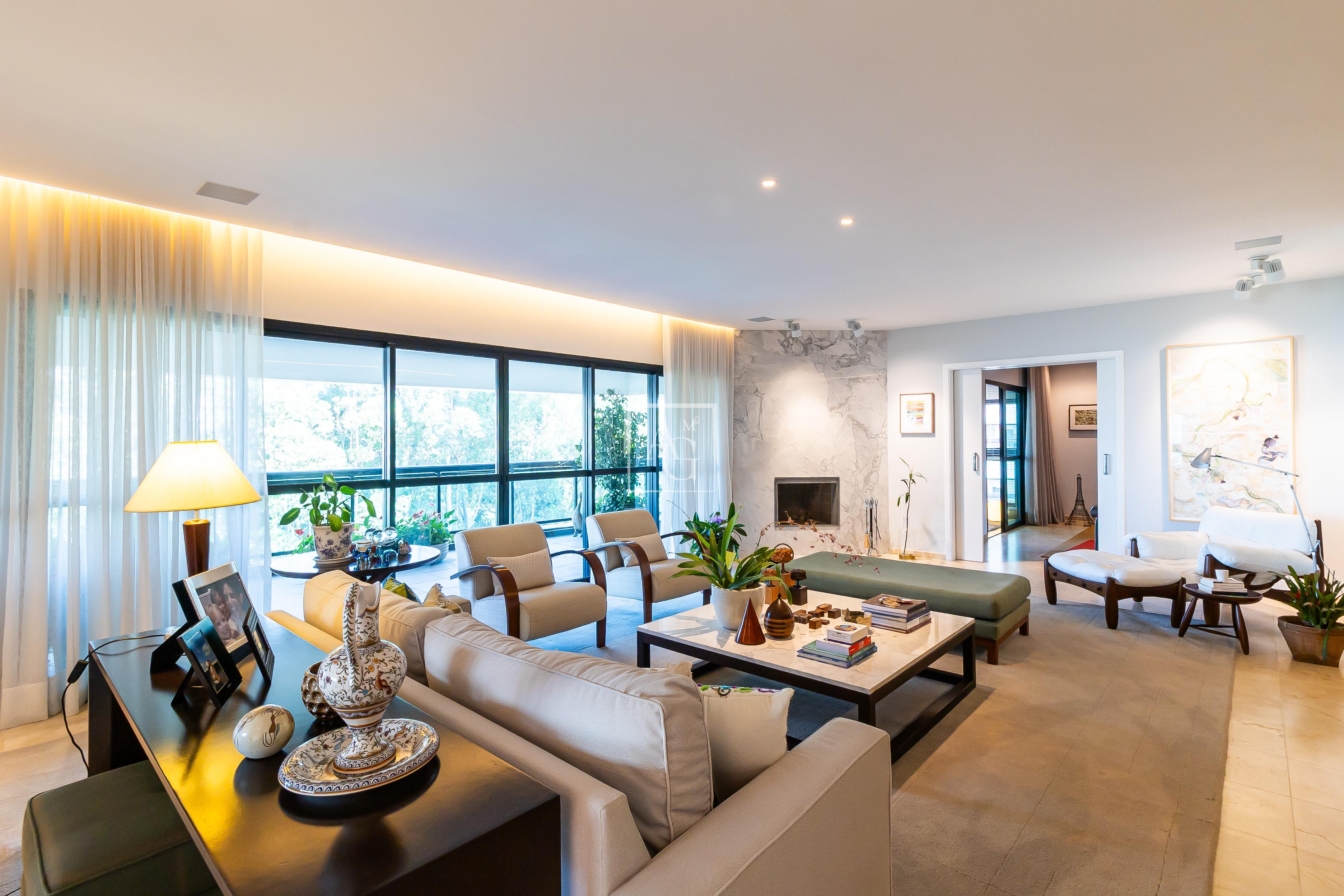 Apartamento com 385m² e 4 dormitórios no bairro Panamby em São Paulo para Comprar