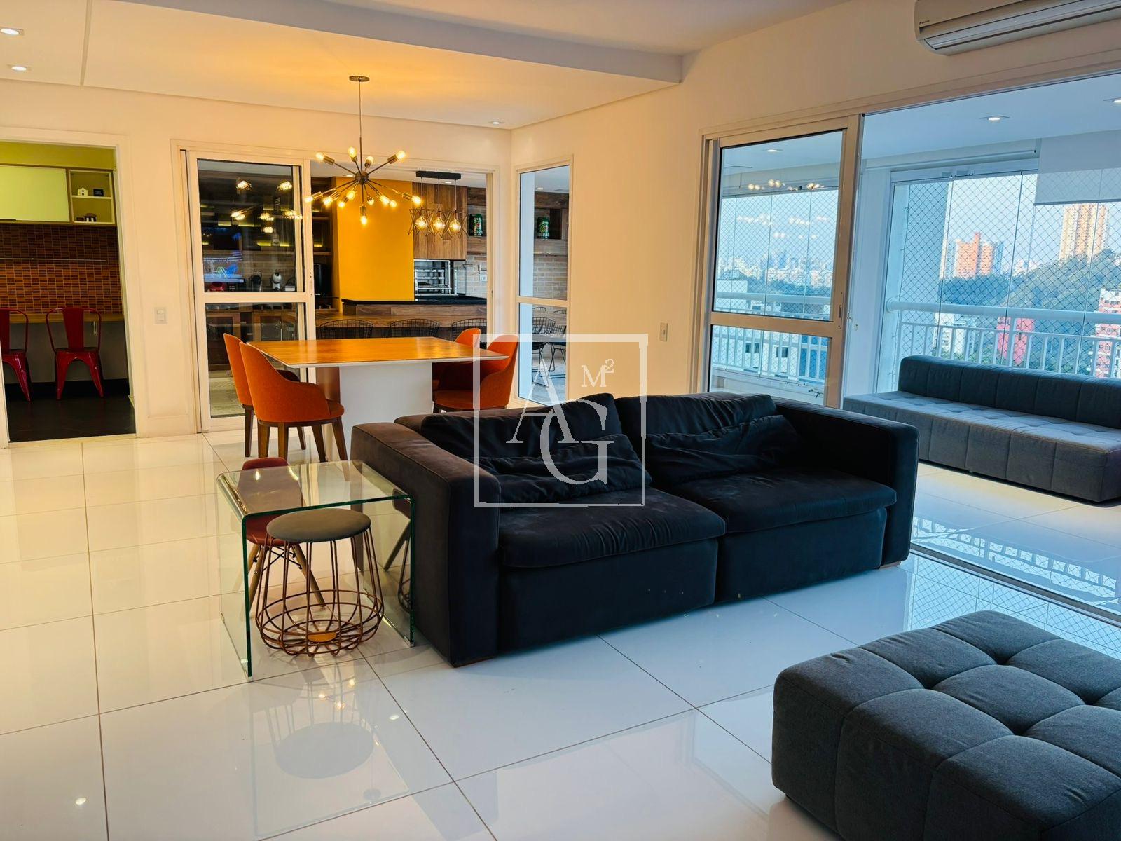 Apartamento com 200m² e 3 dormitórios no bairro Panamby em São Paulo para Comprar